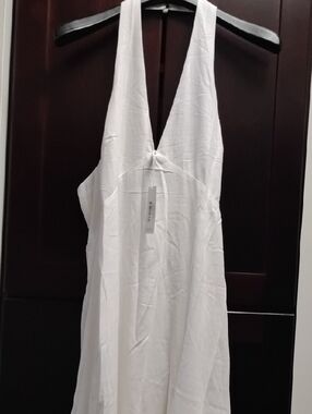 Petal & Pup White Backless Halterneck Dress